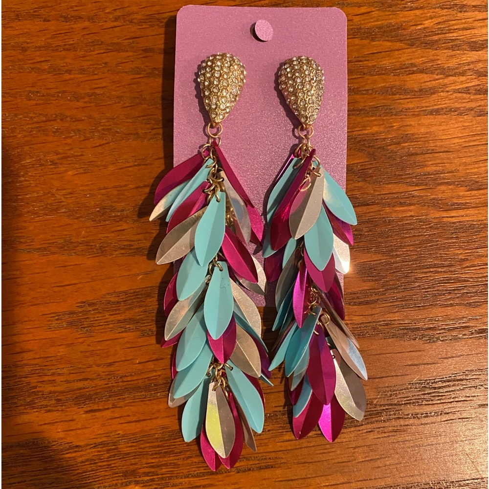 COSTUME EARRINGS - NEW